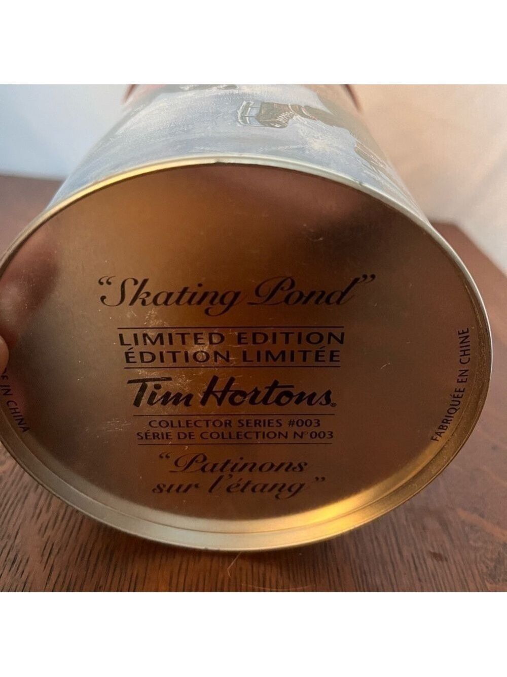 Limited Edition Tim Hortons collector tin. “Skating Pond” Collector series #003 - Picture 5 of 8